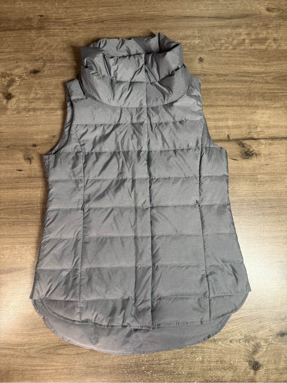 Eileen Fisher XS Gray Quilted Puffer Vest Funnel Neck High Low Recycled Nylon